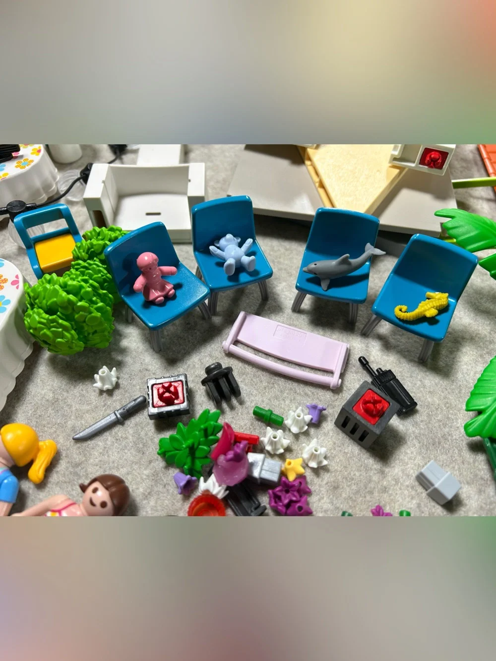 Playmobil Playset Accessories - huge lot - 5574